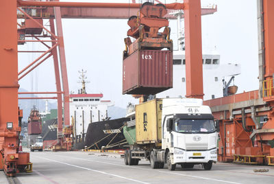 稅收服務(wù)提質(zhì)增效助力機械進出口創(chuàng)新高